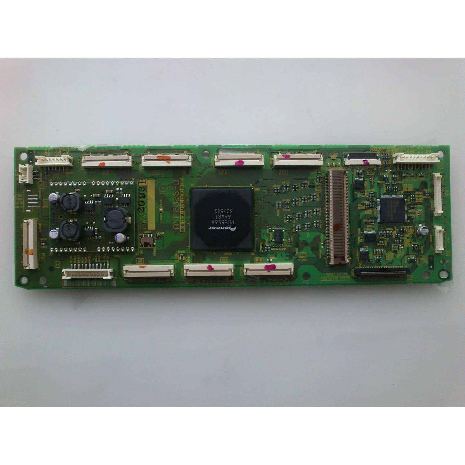 FUENTE PARA TV RCA NUMERO DE PARTE AE0050381 / ER991D / ER991D-B-245300-P08 / WP1707064 / PANEL LSC650FJ11 / MODELO RTU6549-C